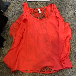 Ruffle & lace tank top